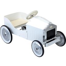 Grande voiture à pédales blanc crème V1150W Vilac 1
