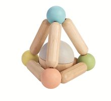 Hochet triangle pastel PT5256 Plan Toys 1