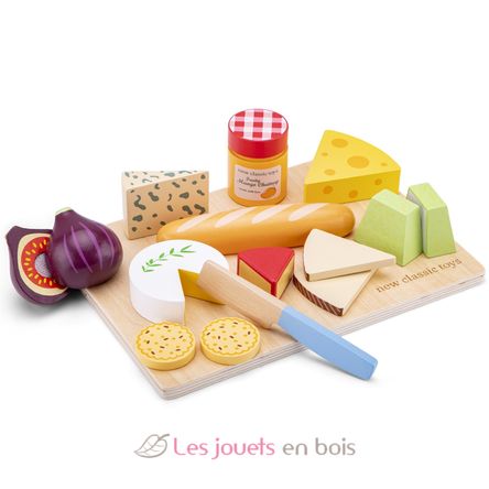 Plateau de fromages en bois NCT10576 New Classic Toys 2