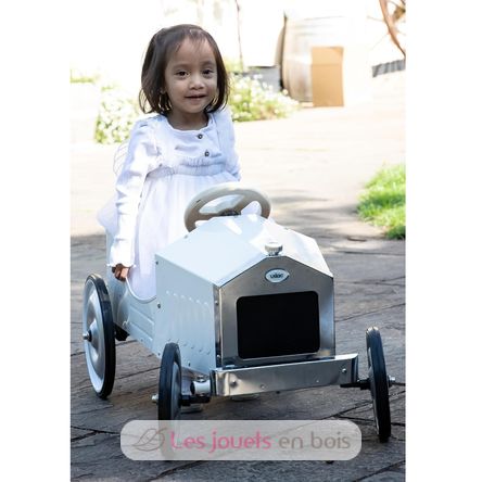 Grande voiture à pédales blanc crème V1150W Vilac 17