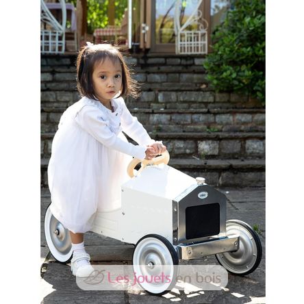Grande voiture à pédales blanc crème V1150W Vilac 15
