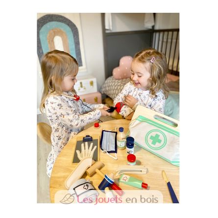 Jouets en bois Sacoche de docteur - Jouets docteur - Small Foot by Legler