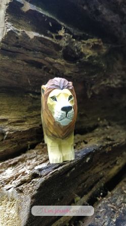 Figurine Lion en bois WU-40451 Wudimals 2