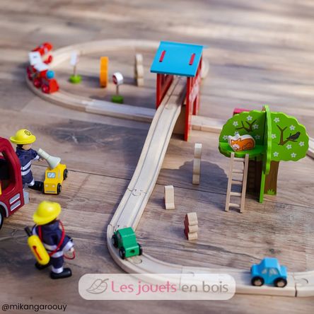 Circuit de train Caserne de pompiers BJT037 Bigjigs Toys 5