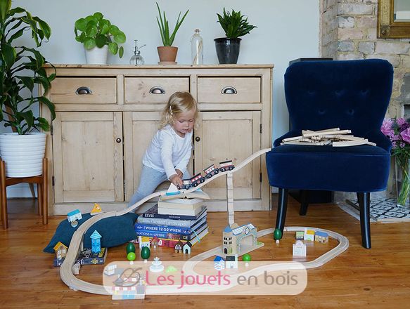 Circuit de train Royal Express TV700 Le Toy Van 7