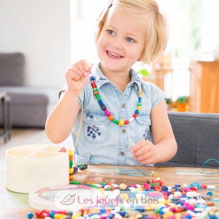 Boîte de perles en bois - 260 gr. NCT10571 New Classic Toys 2