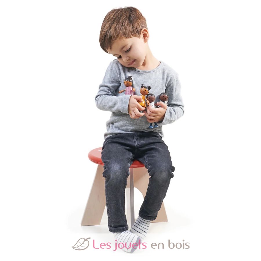 Tender Leaf Toys - Famille de poupées - Mignonne famille de poupées en bois pour maison de poupée heureuse, design ergonomique - Ensemble de quatre pièces de maman, papa, garçon et fille