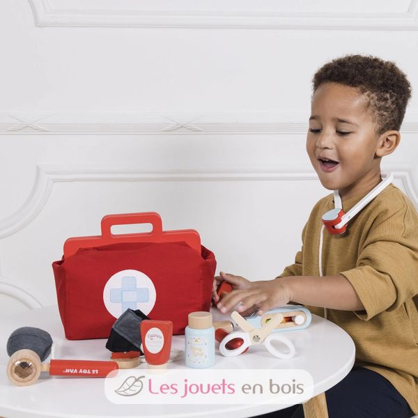 Les valises de docteur pour enfants